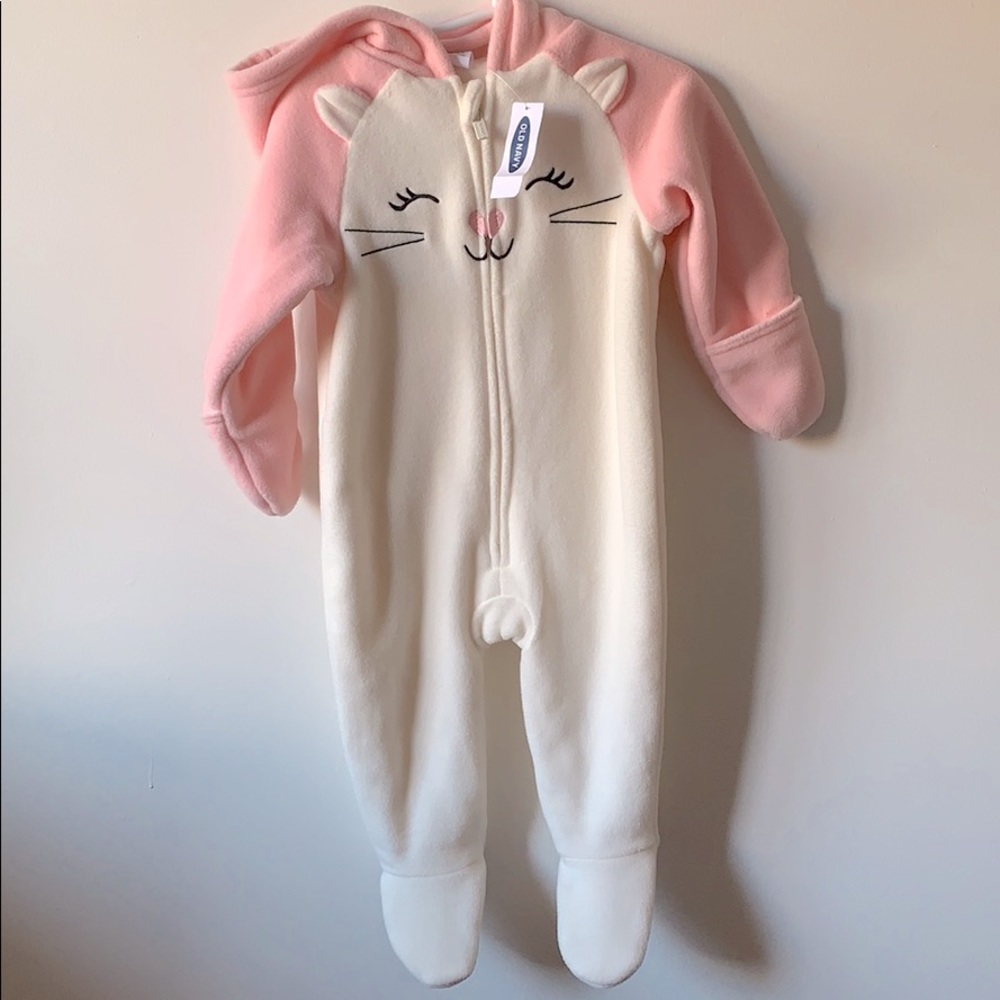 NWT Old Navy Baby girl snowsuit coat 6-12 months